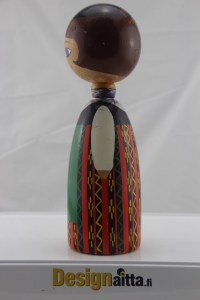 aarikka, Kupittaan savi, puunukke, Designaittaaarikan, varis, varikset,Punatulkku, Lintu,Birds, Toikka,Designaitta