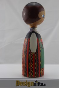 aarikka, Kupittaan savi, puunukke, Designaittaaarikan, varis, varikset,Punatulkku, Lintu,Birds, Toikka,Designaitta