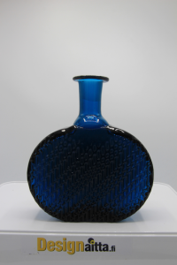 Nanny Still, Stillin,Designaitta, Skandinaviadesign, Riihimäen lasi, Riihimäki, Designaitta, Riihimaen, Riihimaki, Flindari,  pullo, botell, Taidelasi, Designlasi, Finnish art glass