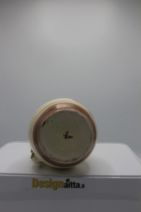 Kupittaan,Kupittaan savi,Viljomäkinen,mattija maija,figuuri,kannu,designaitta,seinäjoki,keramiikka,arabia