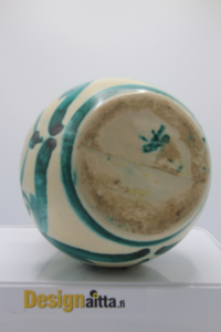 Kupittaan,Kupittaan savi,Viljomäkinen,mattija maija,figuuri,kannu,designaitta,seinäjoki,keramiikka,arabia