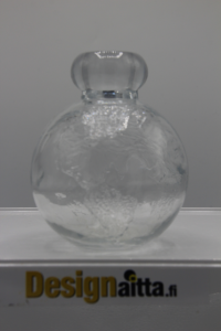 erkki-Tapio Siiroinen, Siiroisen, Designaitta, Tellus, maapallopullo, junapullo, Veturipullo, Pullo, Taidelasi, Finish art glass, Designlasi, riihimäen, Riihimäki