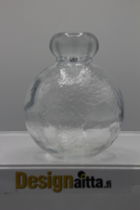 erkki-Tapio Siiroinen, Siiroisen, Designaitta, Tellus, maapallopullo, junapullo, Veturipullo, Pullo, Taidelasi, Finish art glass, Designlasi, riihimäen, Riihimäki