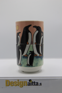 Arabia, Arabian, Helja-liukko, Sundström, Designaitta, Seinataulu, Lampetti, Muumimuki, Muumikello Keramiikka, Kaipiainen, Kaipiaisen, Muumi