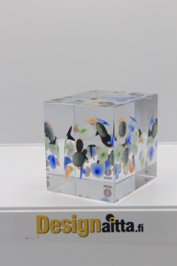 Nuutajärvi, Kuutio,Vuosikuutio,Nuutajärven, Toikka, Toikan, Laydy Birds, Sieppo, Flycatcher, Birds, Lintu, Designaitta, Hovimestari, Butler, Iittala, Iittalan, Art Glass, Taidelasi, Designlasi