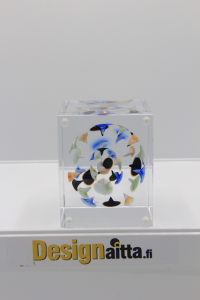 Nuutajärvi, Kuutio,Vuosikuutio,Nuutajärven, Toikka, Toikan, Laydy Birds, Sieppo, Flycatcher, Birds, Lintu, Designaitta, Hovimestari, Butler, Iittala, Iittalan, Art Glass, Taidelasi, Designlasi